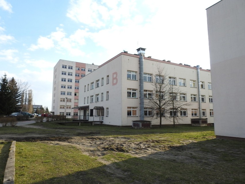 Szpital wojewódzki w Łomży szykuje kolejne oddziały dla zakażonych koronawirusem