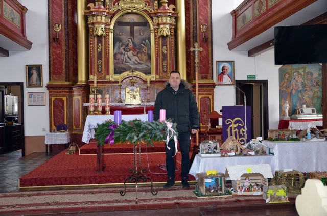 Ksiądz proboszcz Sebastian Kluwak z parafii w Białołęce
