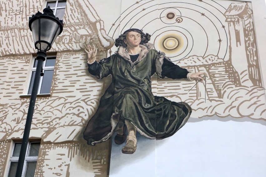 Wizerunek Kopernika na grudziądzkim muralu  został...