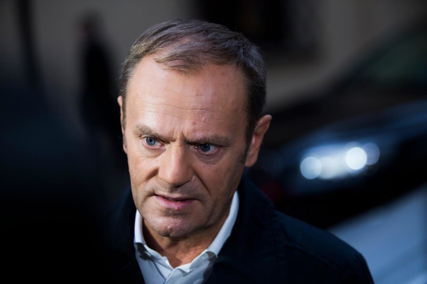 Na trzecim miejscu uplasowali się Donald Tusk i Beata Szydło...