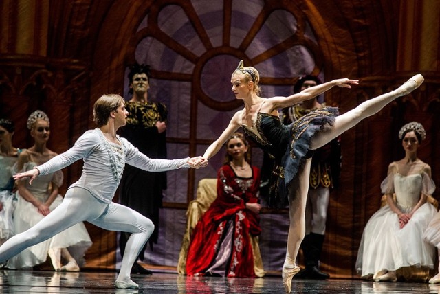 „Jezioro łabędzie” w wykonaniu The Royal Moscow Ballet