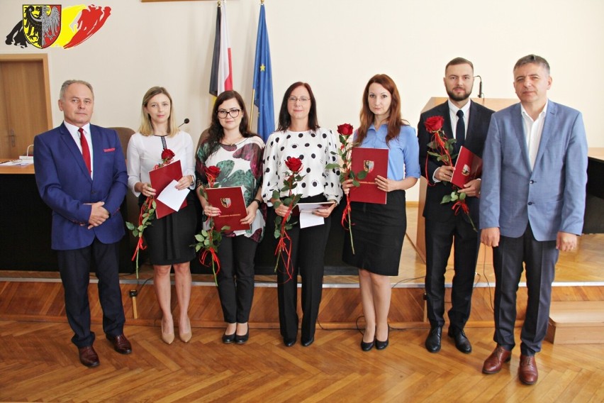 Kolejne stopnie awansu zawodowego dla nauczycieli z powiatu oleśnickiego