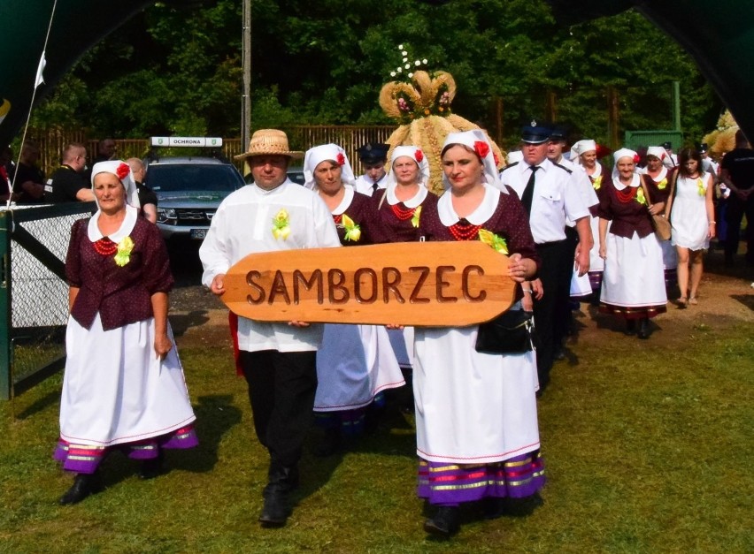 Powiat sandomierski zakończenie żniw świętował w Dwikozach (DUŻO ZDJĘĆ)