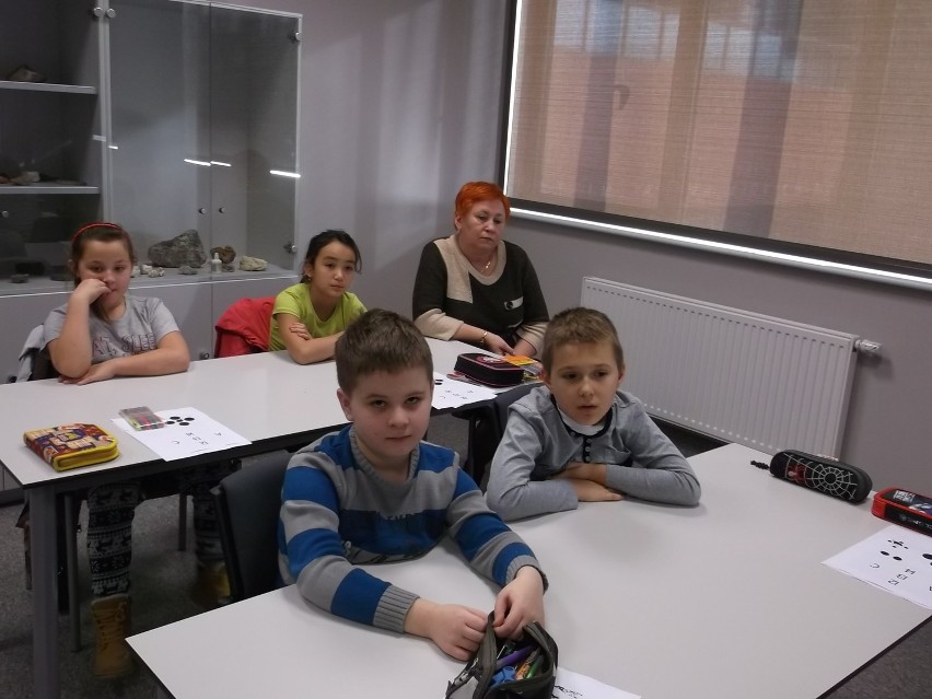Aktywny Mały Uniwersytet Latający wykładał na UAM w Pile dla dzieci z północnej Wielkopolski