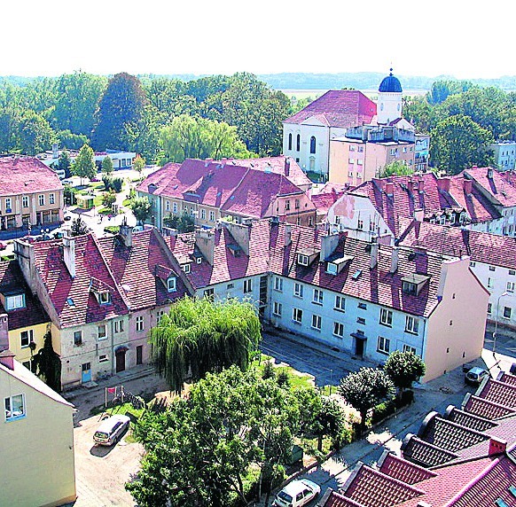 Widok na Syców z dzwonnicy. Kiedyś w oddali rozpościerał się zamek