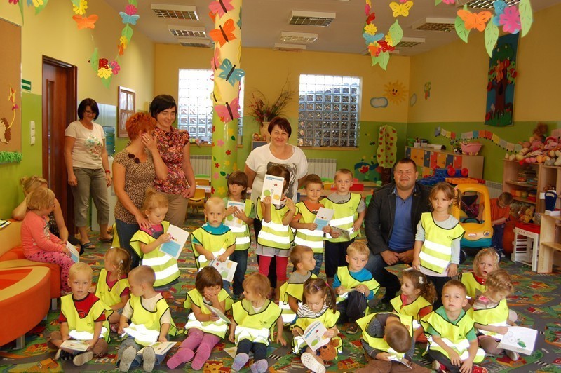 Odblaski dla dzieci z Tęczowego Przedszkola w Poddębicach