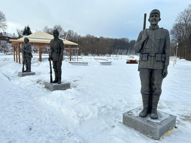 W Siarach tuż obok parku linowego powstają parki historyczny i przyrodniczy