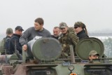 Piknik militarny w Kaliszu. Wojskowe pojazdy w akcji [FOTO, WIDEO]