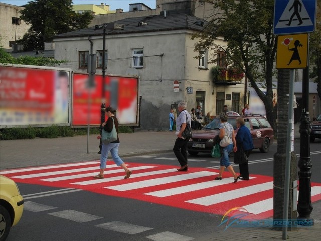 Przejścia dla pieszych w Płocku mają być bezpieczniejsze