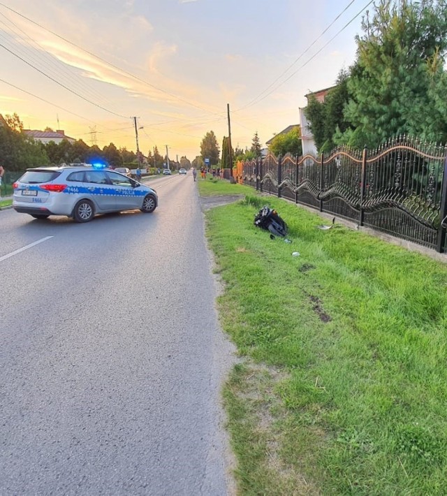W Dobryszycach (gm. Dobryszyce) doszło do wypadku. Motocykl zderzył się z volkswagenem golfem