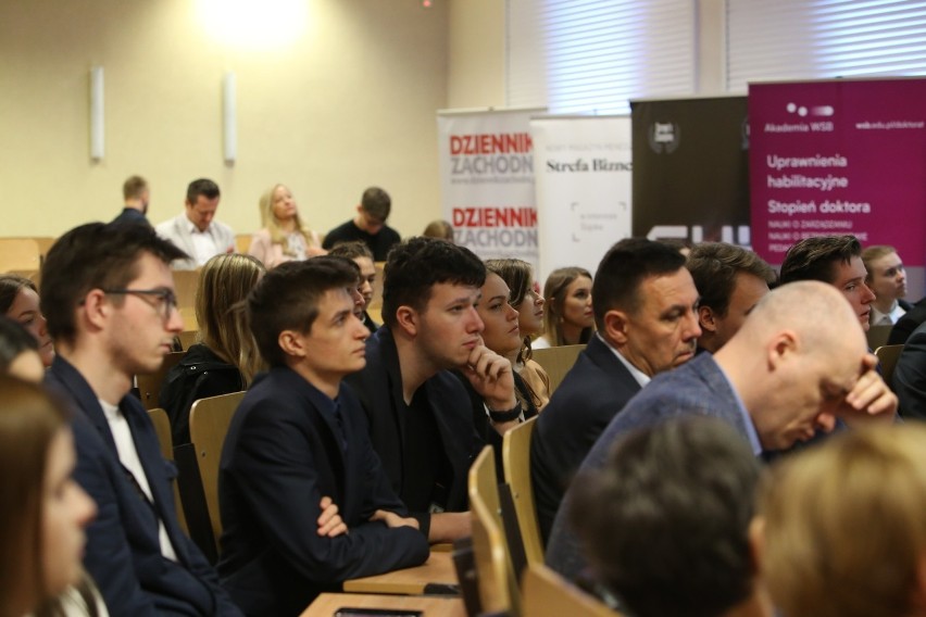 KSSE: Studenci Akademii WSB nowymi członkami Klubu Innowatora ZDJĘCIA 