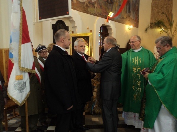 Uroczystości związane z poświęceniem  pomnika pamięci trzech...