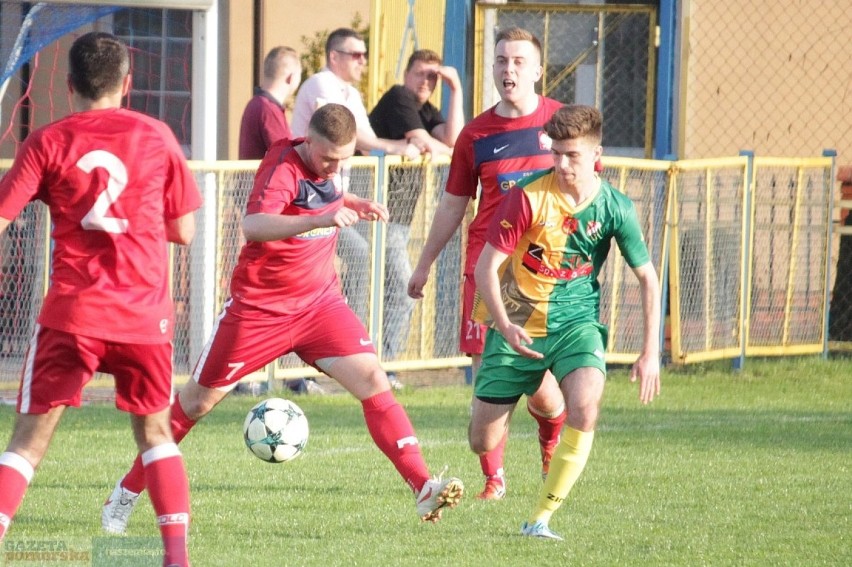 Mecz LTP Lubanie - Ziemowit Osięciny 3:1 (1:0)
GOOOL 4 min -...