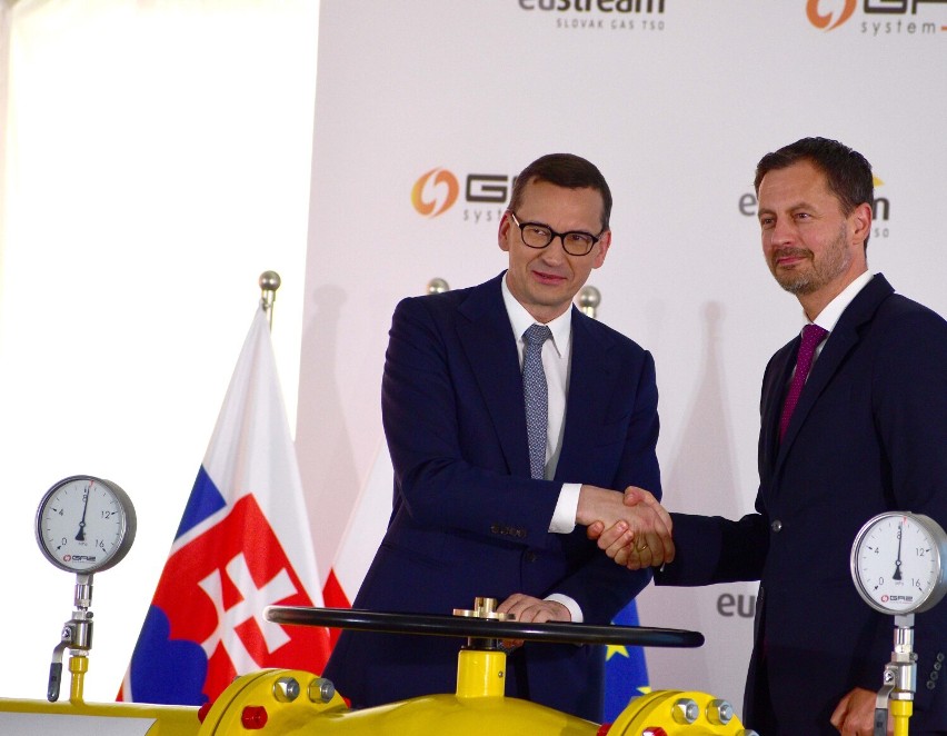 W Strachocinie w gminie Sanok premierzy Polski i Słowacji otworzyli transgraniczny gazociąg [NOWE ZDJĘCIA]