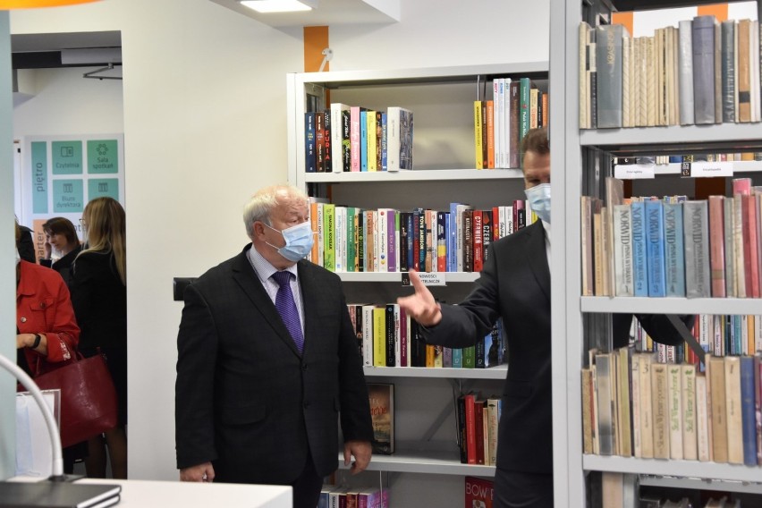Bolewice: Zmodernizowana biblioteka oficjalnie otwarta! Wygląda pięknie! [galeria]