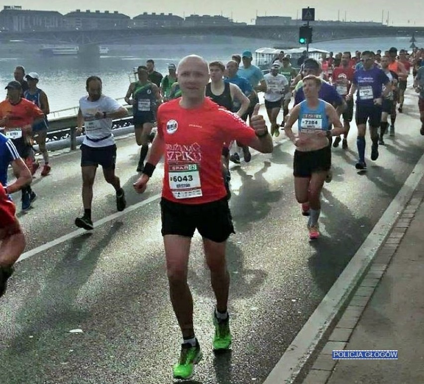 Głogowski policjant pobiegł w maratonie w Budapeszcie