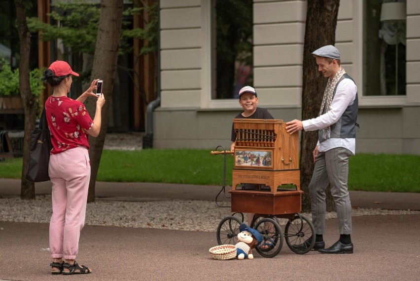 W Busku-Zdroju jak przed laty. Niesamowita impreza z atrakcjami retro