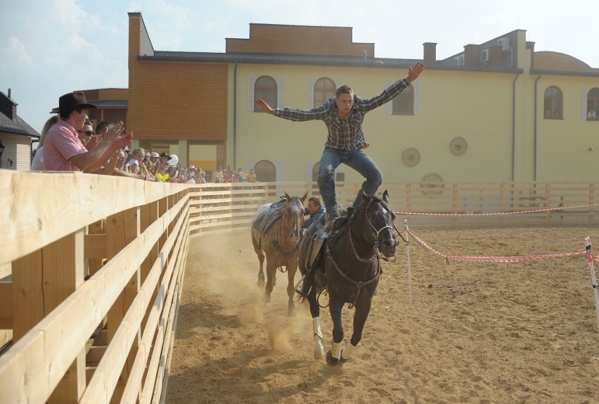 Żory western: Pokazy rodeo - Wild West Show. Zobacz zdjęcia!