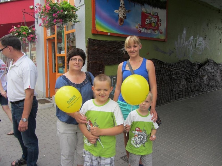 Mobilna redakcja Dnia Nowotomysko-Grodziskiego jeździ dziś po Nowym Tomyślu [FOTO]