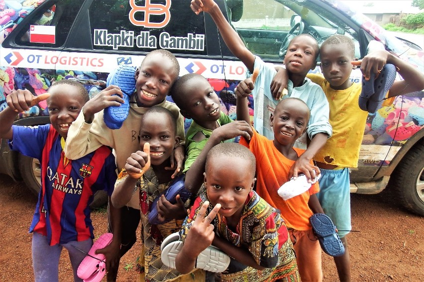 Klapki dla Gambii 2020: trzecia edycja niezwykłego projektu 
