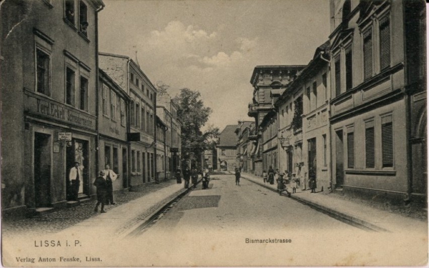 Ulica Leszczyńskich w Lesznie zmieniała się przez kilkadziesiąt lat