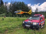 Wypadek rowerzysty w Beskidach. Uderzył w pień drzewa. Goprowcy wezwali LPR