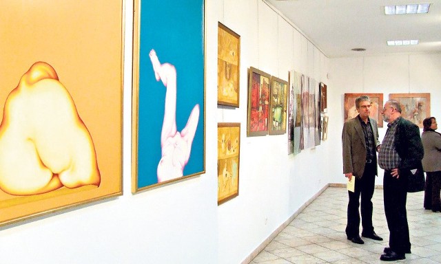 Po Impresjach Mikołowskich jest jedynie czasowa wystawa prac artystów