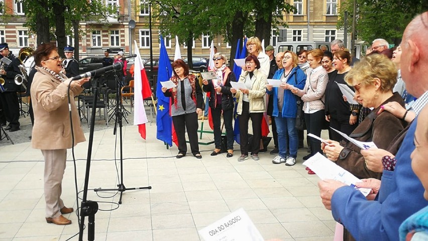 Gorzowianie śpiewali "Odę do radości" na 15-lecie wejścia Polski do UE