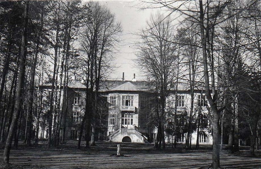 W 1948 r. pałac w Karolinie został przekazany w ręce...