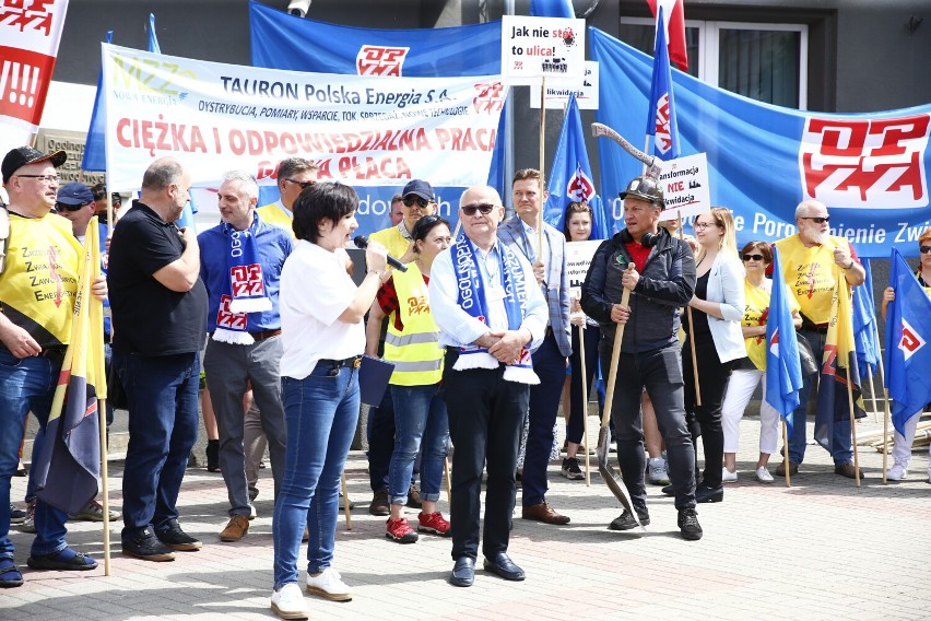 Protesty w Warszawie. Górnicy i energetycy manifestują w centrum stolicy. ''Boimy się o przyszłość, o miejsca pracy''