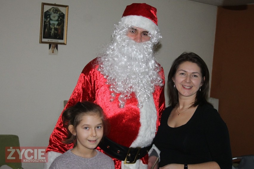 Św. Mikołaj odwiedził dzieci w Romanowie [ZDJĘCIA]             