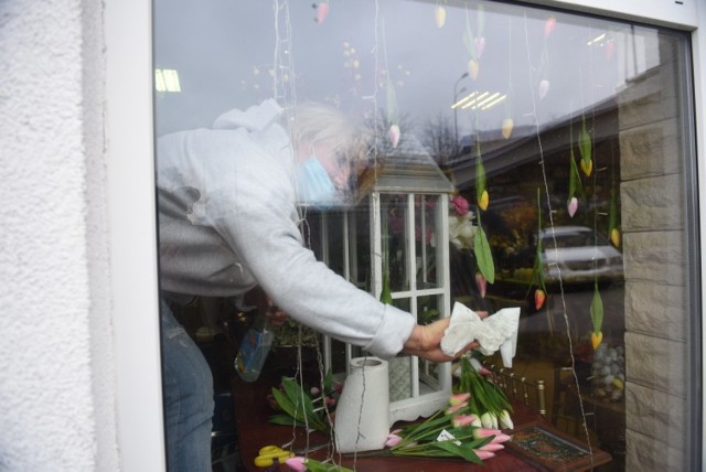 Agnieszka Wieligor, właścicielka kwiaciarni, prosi zielonogórzan o pomoc w schwytaniu sprawczyni ataku!