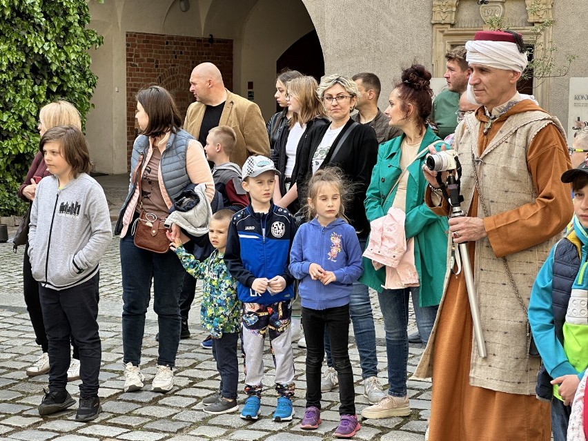 Tłumy na Zamku Książąt Głogowskich