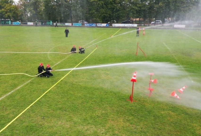 Powiatowe zmagania strażaków w Zawodach Sportowo-Pożarniczych w Dębicy [ZDJĘCIA]