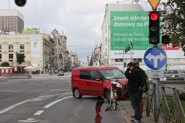 Wypadek rowerzysty Mickiewicza/Piotrkowska