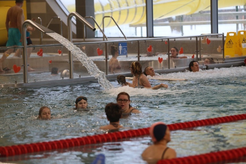 Już można pływać na basenie Burowiec w Katowicach