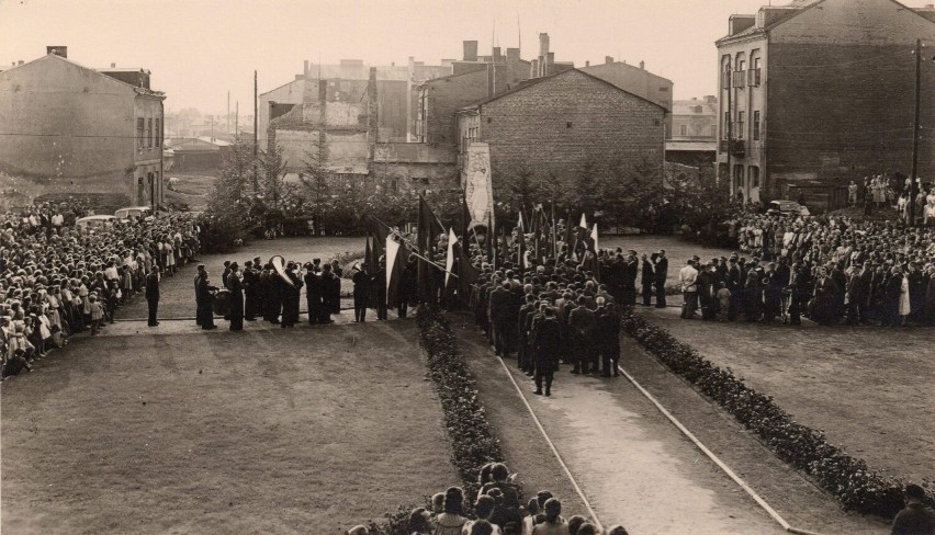 17 sierpnia 1950 roku, uroczystość odsłonięcia Pomnika....