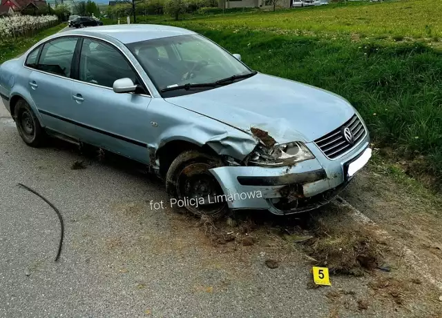 Pijany kierowca roztrzaskał samochód w Łukowicy i chciał uciec. Miał aż 3 promile