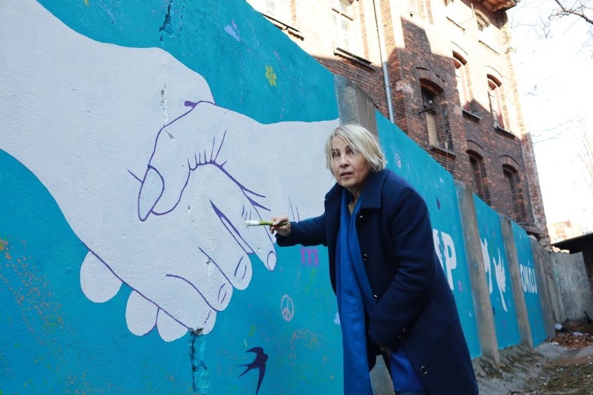 „PEACE” – taki tytuł nosi nowe graffiti, które powstało na...