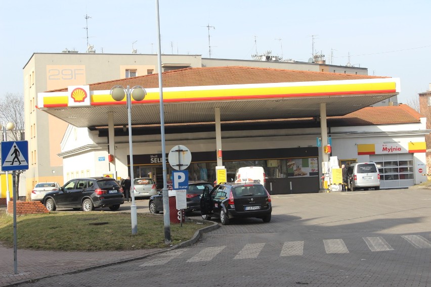 Ceny paliw na wybranych stacjach benzynowych w Bytomiu....
