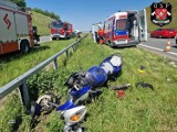 Śmiertelny wypadek na autostradzie A4 w Grojcu. Mimo pomocy medycznej nie udało się uratować kierowcy motocykla