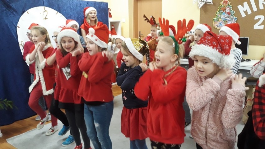 Wolsztyn: Mikołaj odziedził dzieci ze Szkoły Podstawowej nr 5 