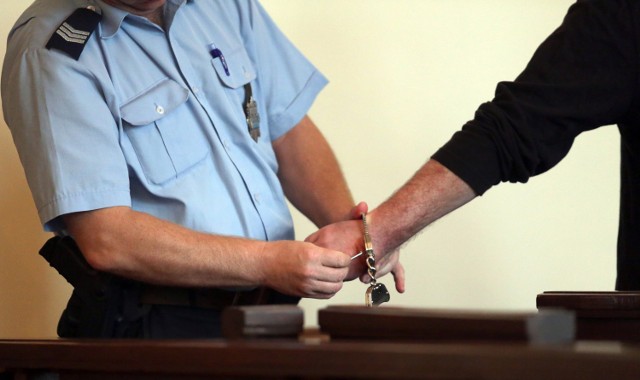 Sąd aresztował mężczyznę oskarżonego o zadźganie nożem żony