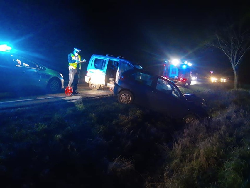 Wypadek w Czeluścinie. Dwie osoby trafiły do szpitala