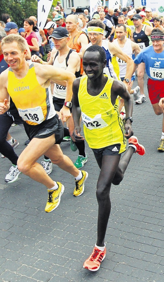 Kenijczyk Elisha Kiprotich był poza zasięgiem rywali