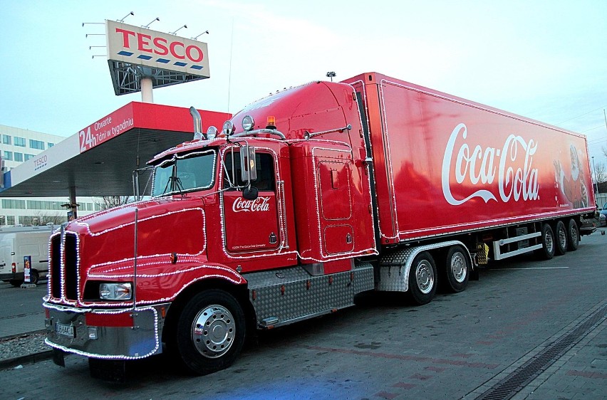 Świąteczna ciężarówka Coca-Coli w Krakowie [ZDJĘCIA]