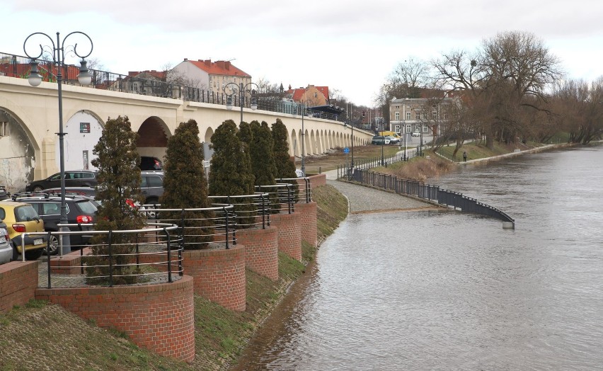 Rośnie poziom wody w lubuskich rzekach.