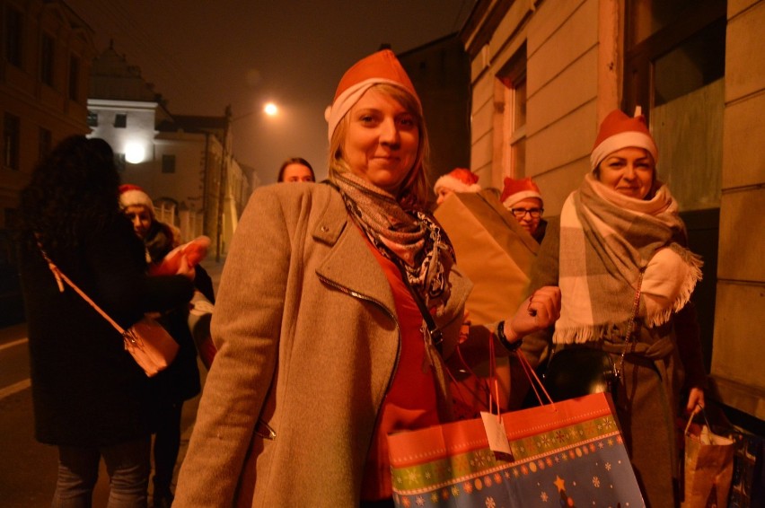 Niesamowita pomoc Niepublicznej Szkoły Podstawowej i...