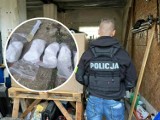 Udana akcja kryminalnych z Głubczyc. Policjanci zatrzymali trzech mężczyzn, którzy posiadali ponad kilogram narkotyków