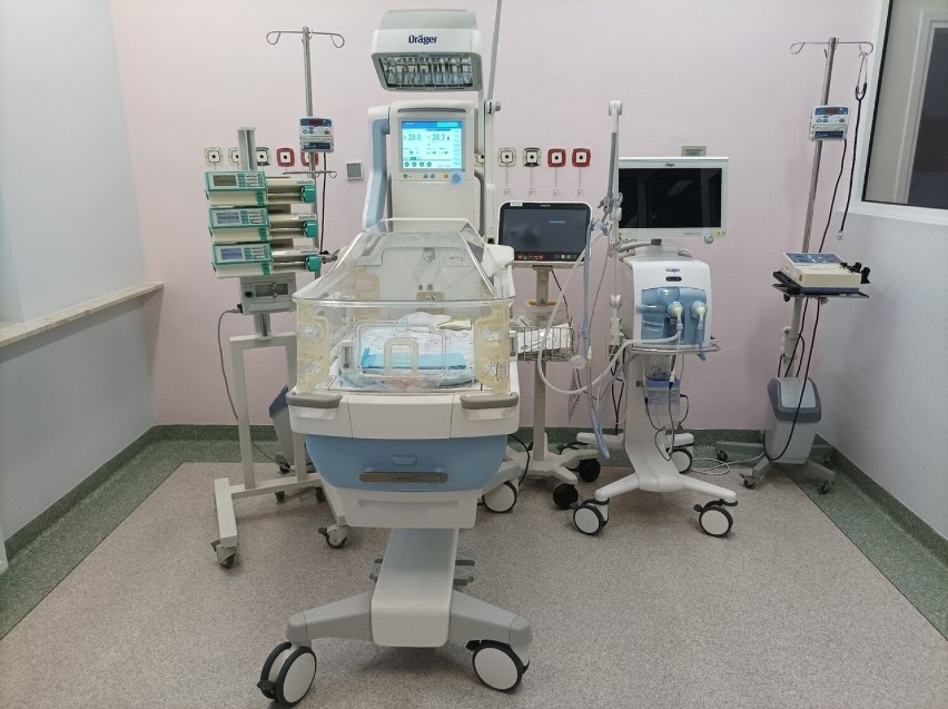 Nowoczesne technologie w służbie pacjentom. Mazowiecki Szpital Specjalistyczny w Radomiu ma sprzęt ratujący najmniejsze noworodki (ZDJĘCIA)